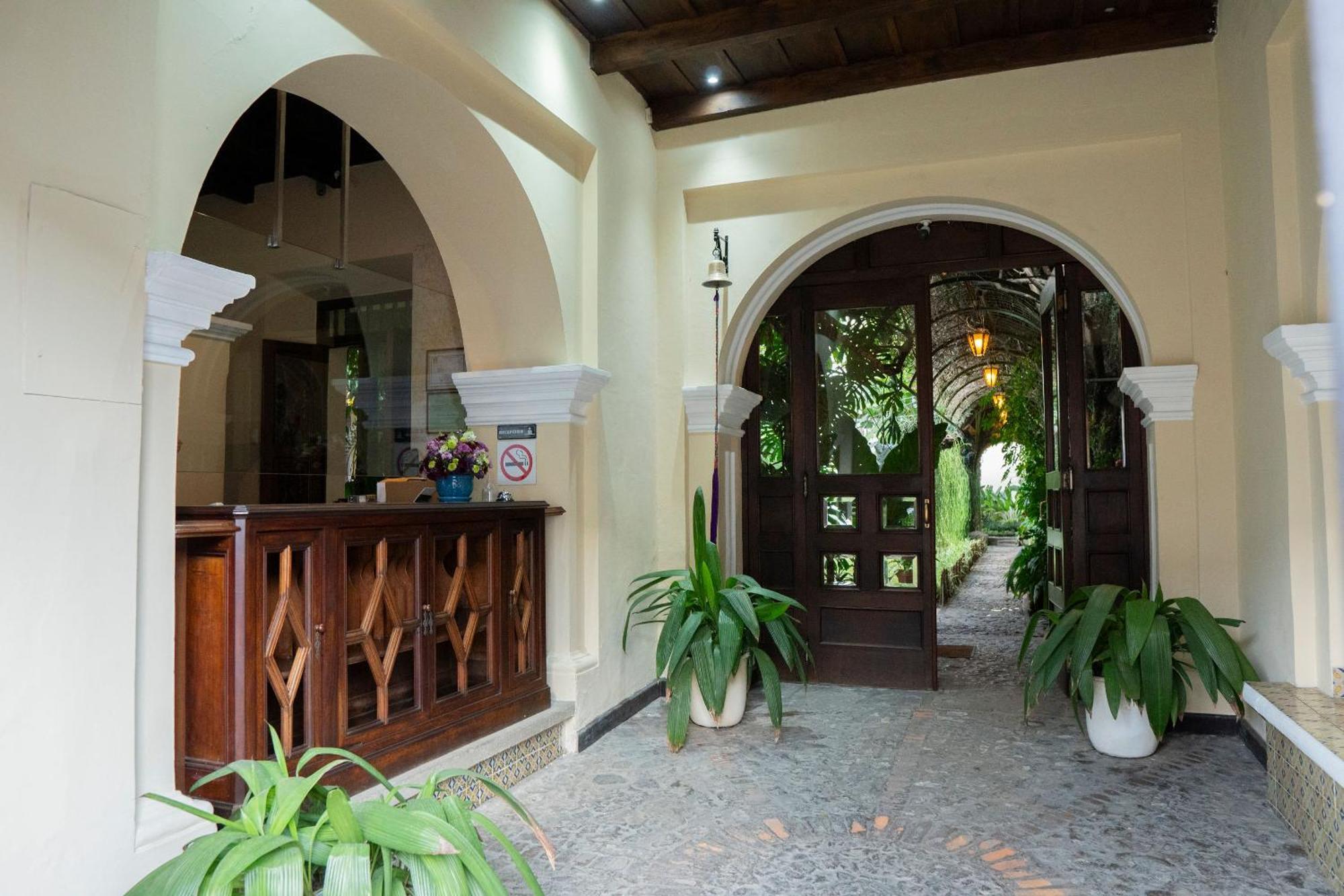 Casa Noble Hotel Antigua Exterior photo
