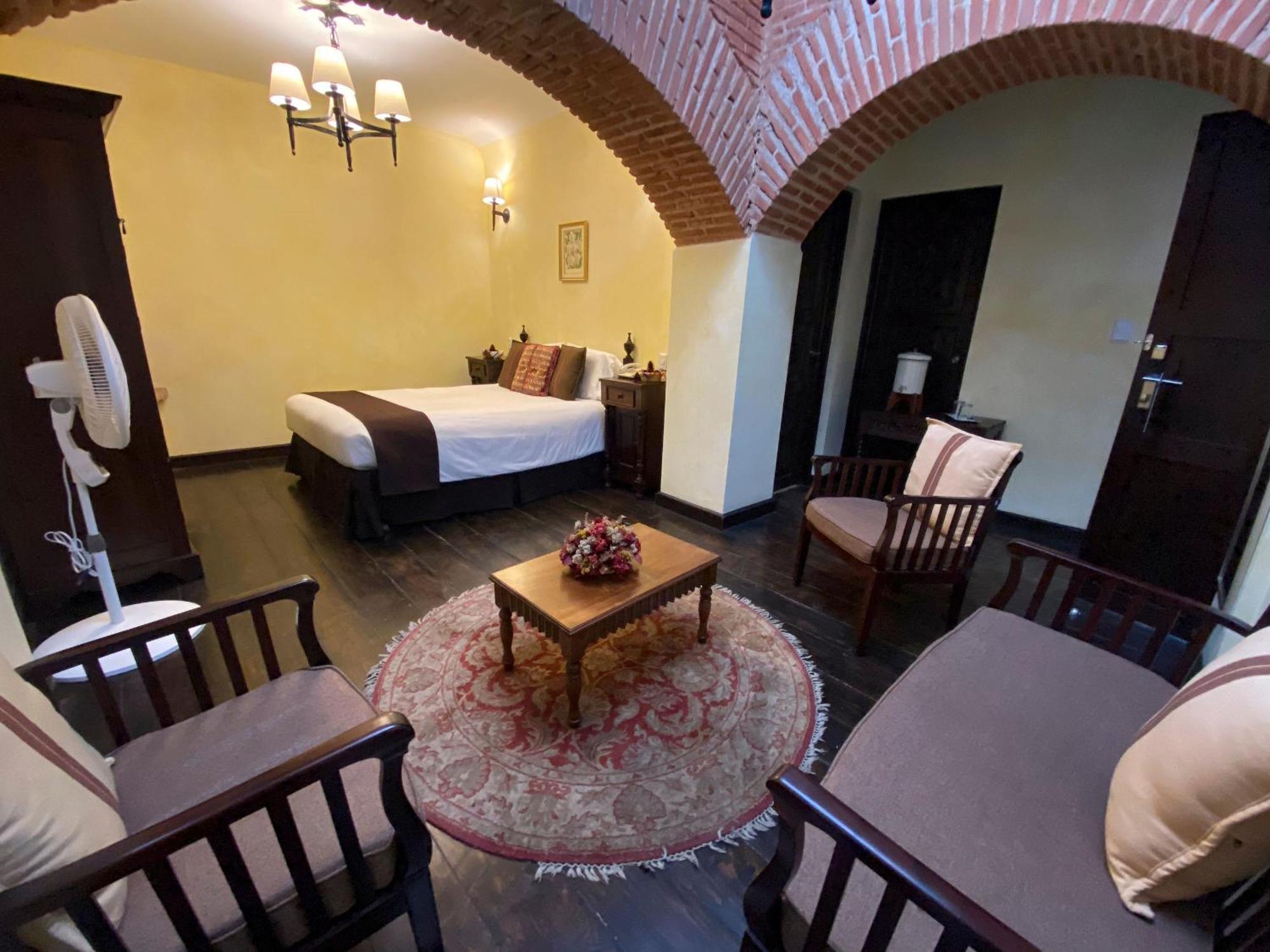 Casa Noble Hotel Antigua Exterior photo